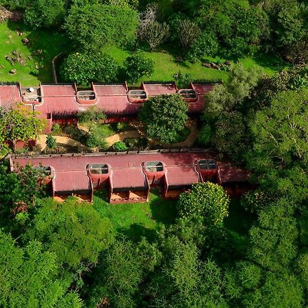 Amboseli Serena Safari Lodge Exterior foto